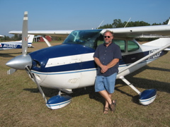Cessna 182 Skylane.JPG