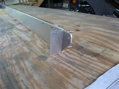 Wing L aft spar root rib angle bracket